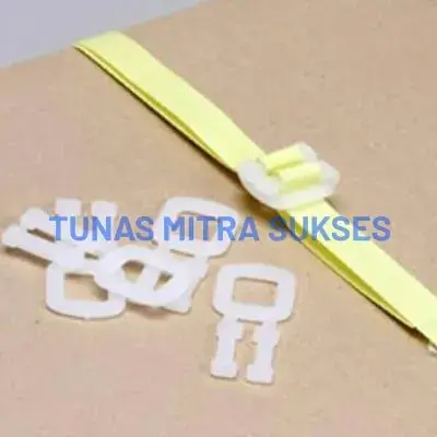 PLASTIK BUCKLE
